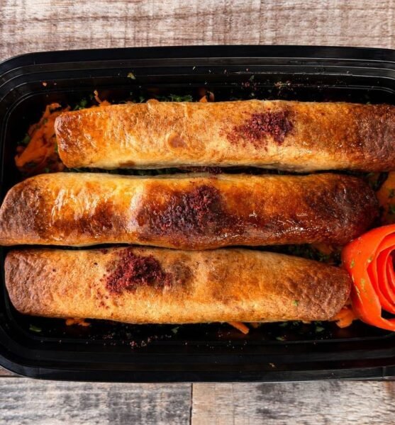 Chicken summaq rolls with carrot and parsley