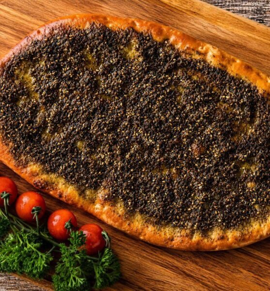 Thyme za'atar flatbread with olive oil and cherry tomatoes